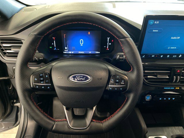 Used 2025 Ford Escape ST-Line Select w/ Tech Pack #1 AWD/4WD image 19