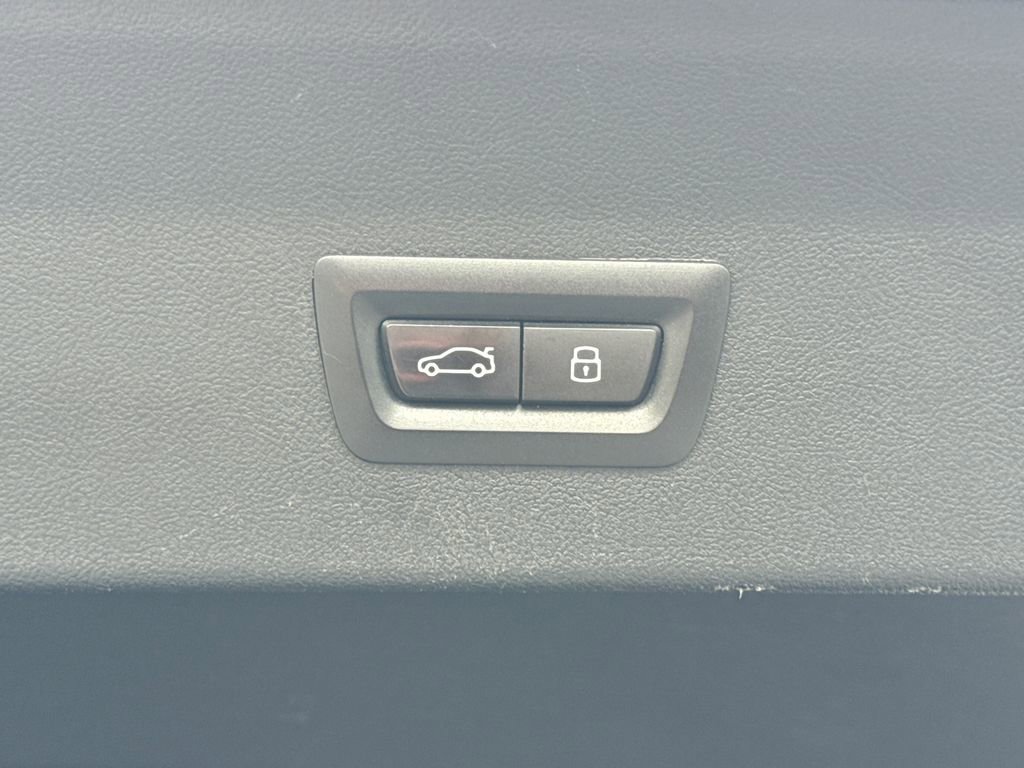 Certified 2024 BMW X4 M40i w/ Premium Package image 34