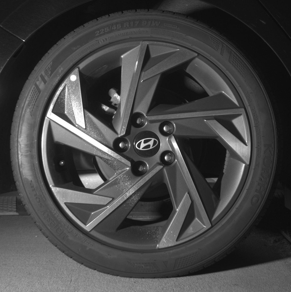 Used 2025 Hyundai Elantra SEL image 15