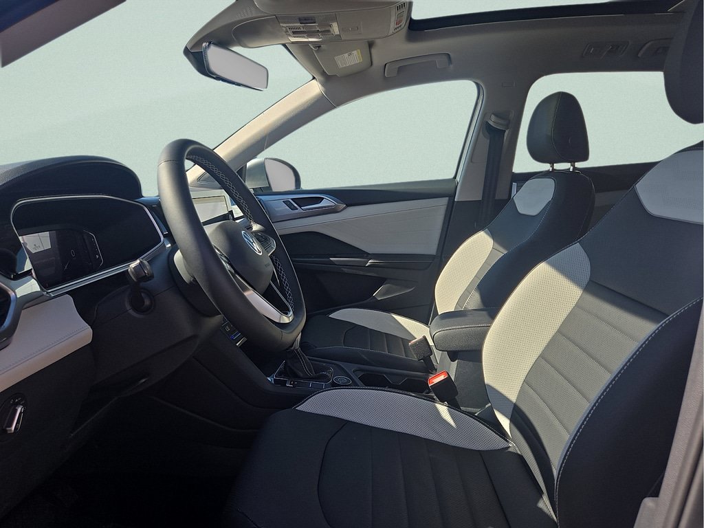 New 2026 Volkswagen Taos SEL AWD/4WD image 16