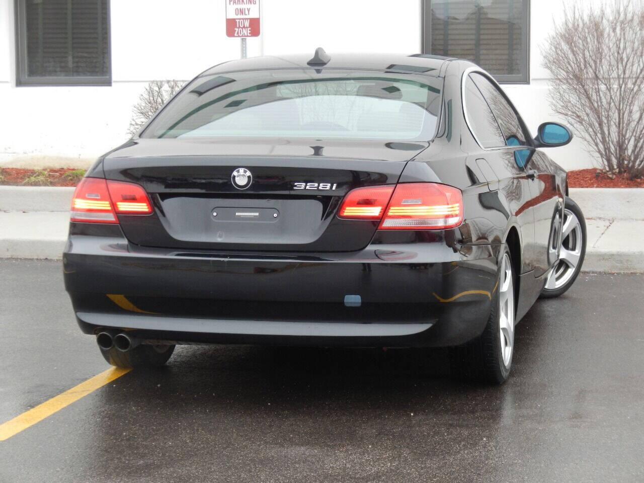 Used 2009 BMW 328i xDrive Coupe AWD/4WD image 16
