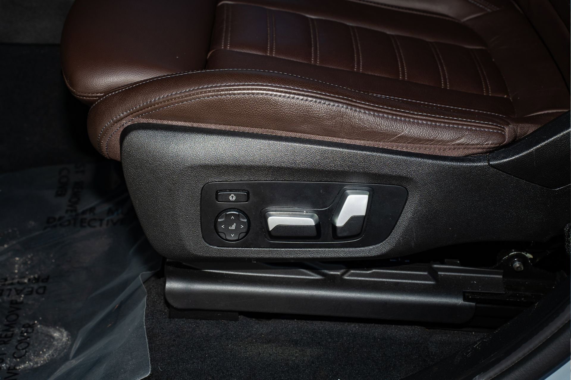 Used 2023 BMW X4 M40i w/ Premium Package image 27