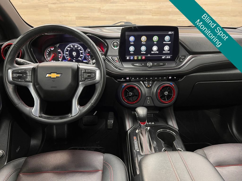 Used 2023 Chevrolet Blazer RS AWD/4WD image 2