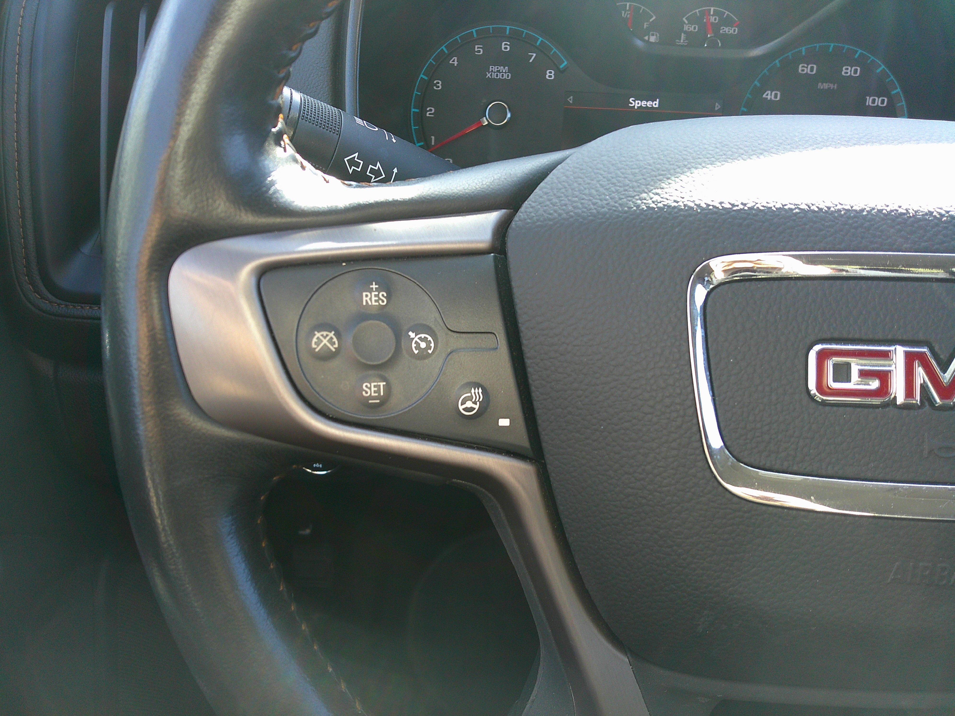 Used 2022 GMC Canyon AT4 image 19