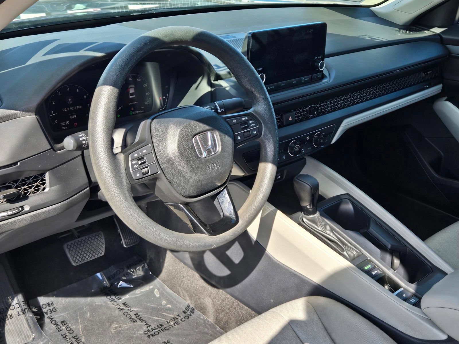Used 2023 Honda Accord LX image 12