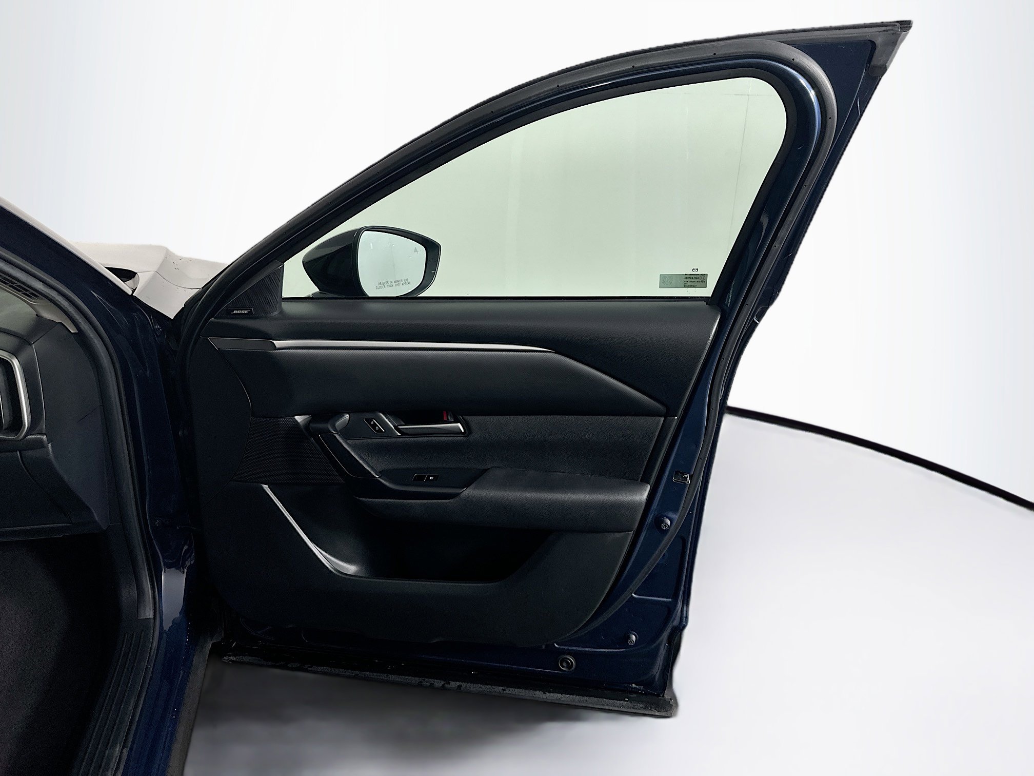 Used 2025 MAZDA CX-50 AWD 2.5 S w/ Premium Package image 35