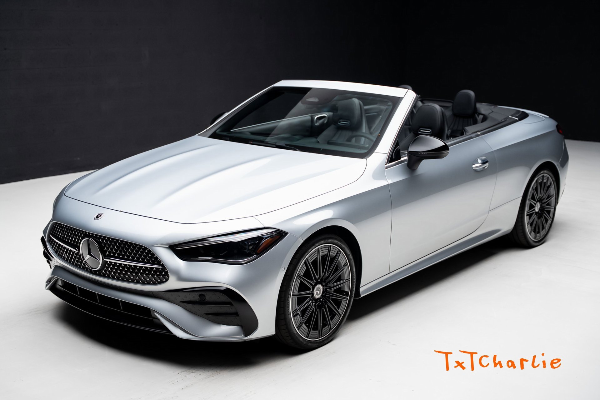 Used 2024 Mercedes-Benz CLE 300 4MATIC Cabriolet image 1