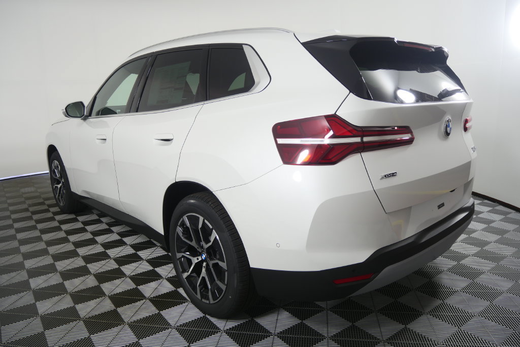 New 2026 BMW X3 xDrive30i AWD/4WD image 3