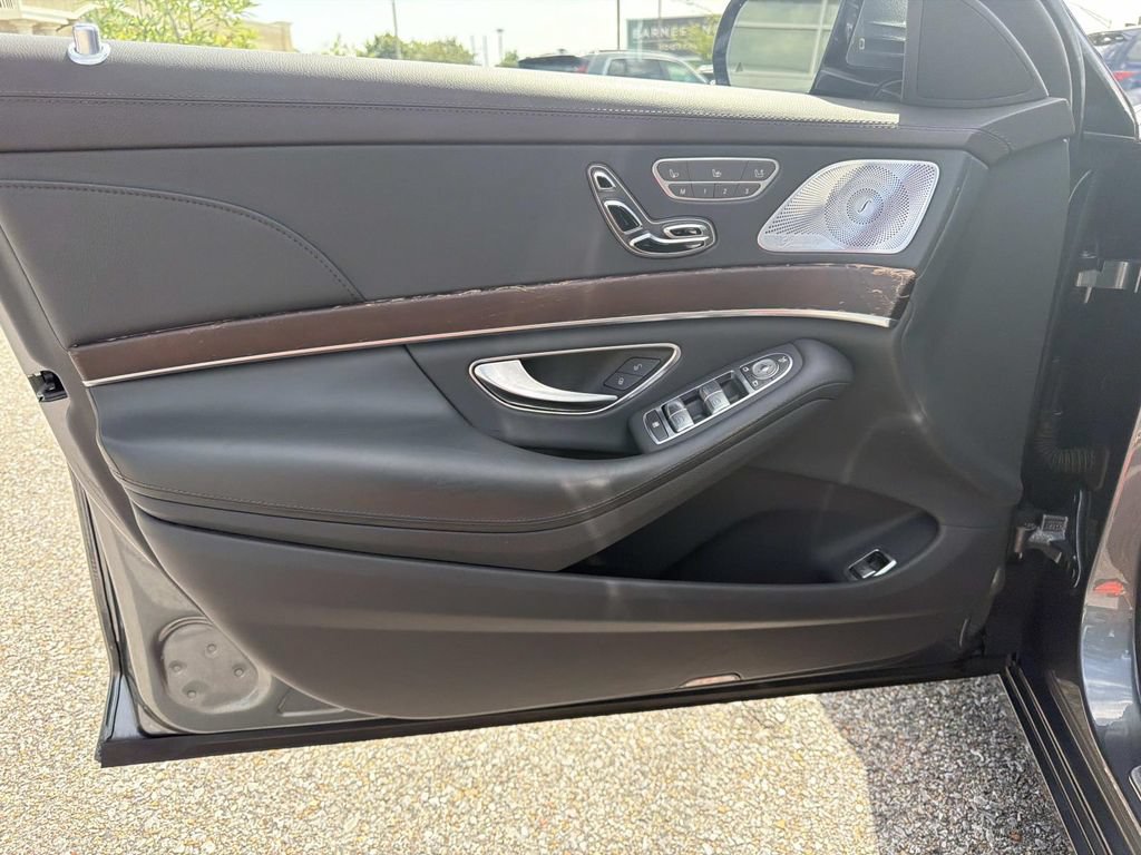 Used 2018 Mercedes-Benz S 450 Sedan image 19