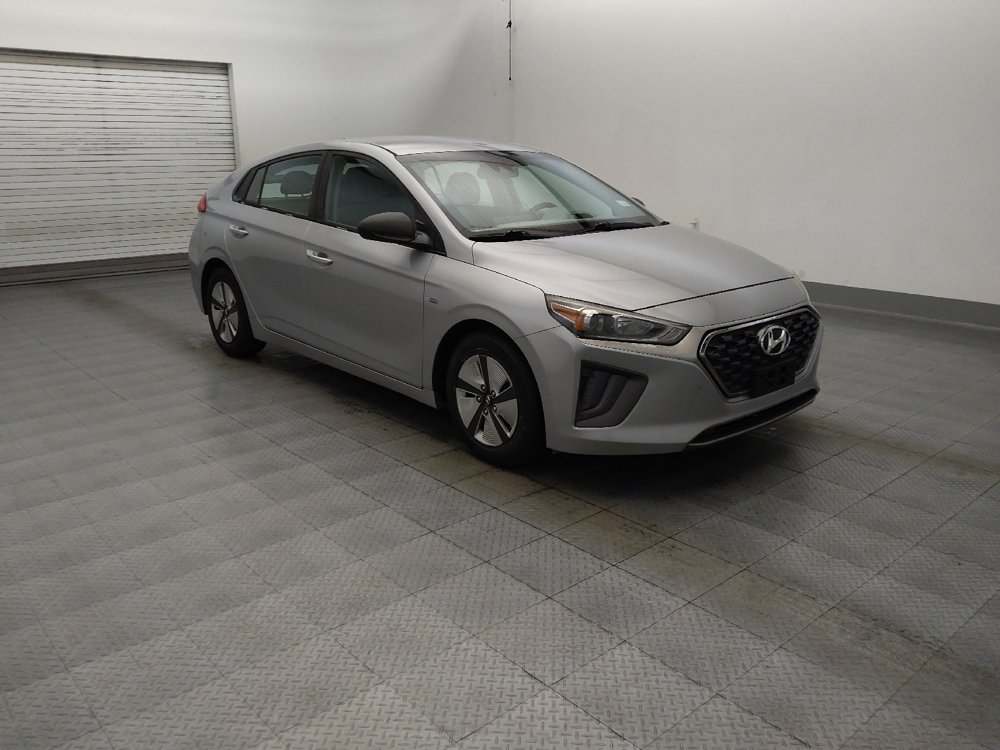 Used 2020 Hyundai Ioniq Blue FWD image 13