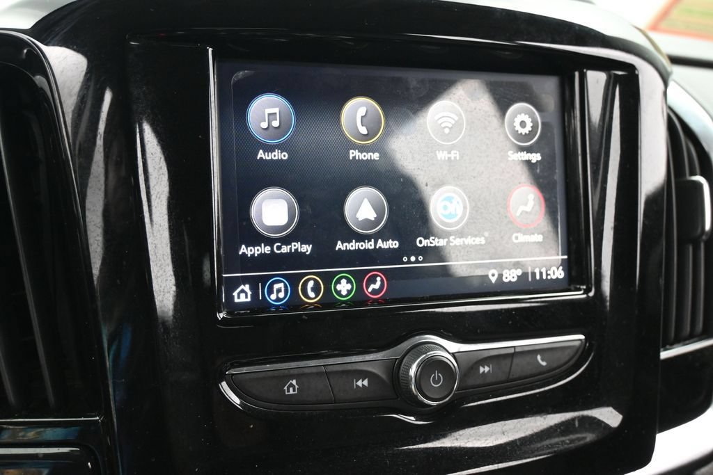 Used 2020 Chevrolet Traverse LS FWD image 18