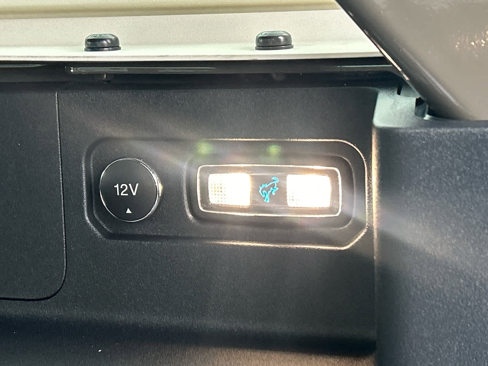 New 2025 Ford Bronco Badlands image 9