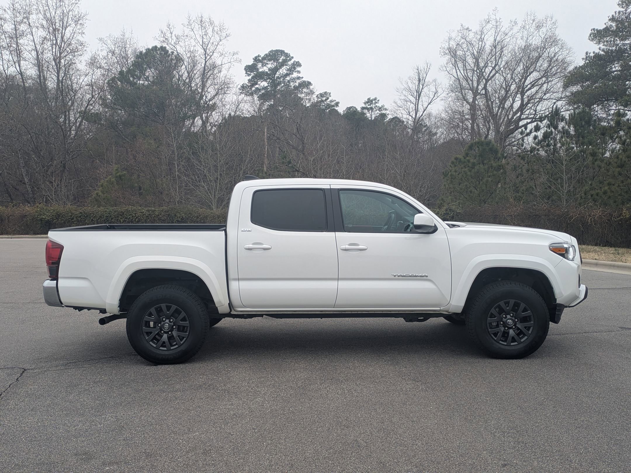 Used 2023 Toyota Tacoma SR5 image 4