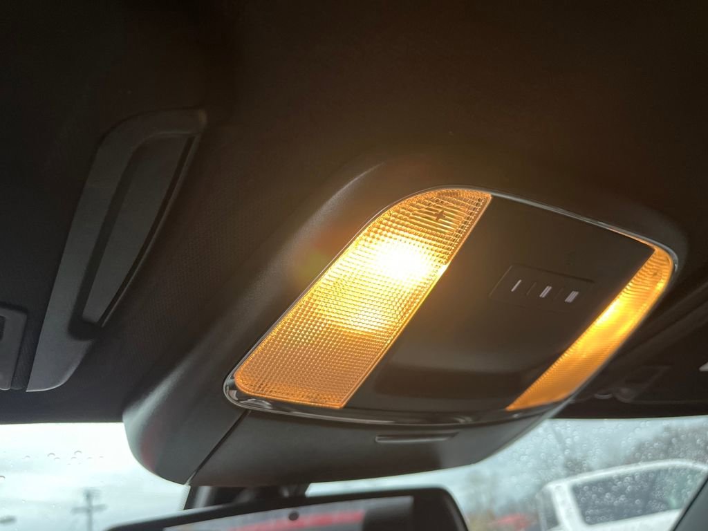 Used 2020 Dodge Charger R/T image 17