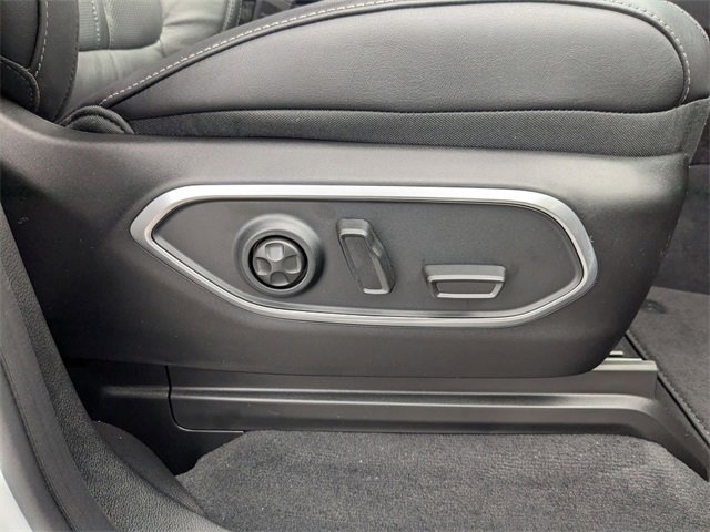 New 2025 Jeep Wagoneer Series II image 39