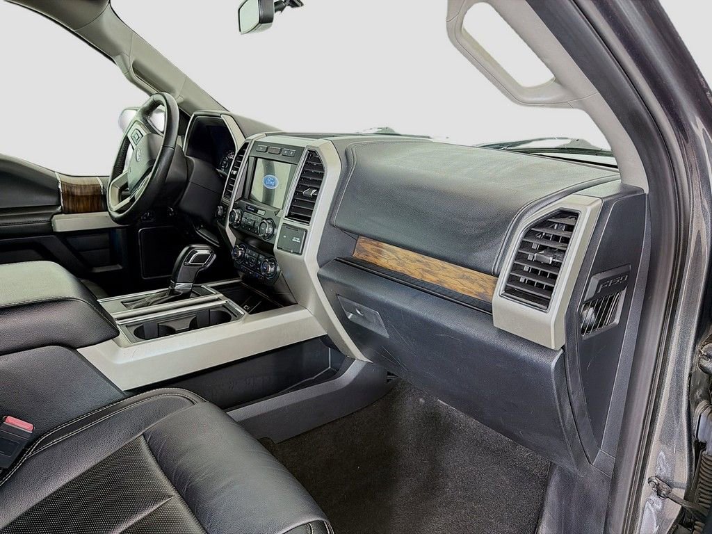Used 2020 Ford F150 Lariat image 18