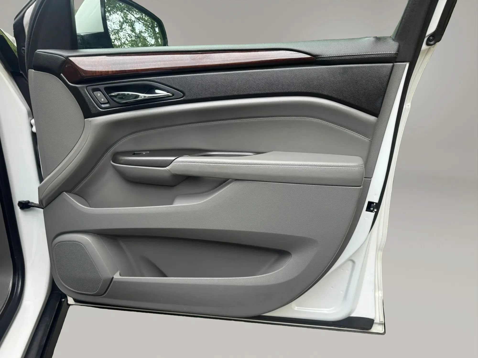 Used 2012 Cadillac SRX Premium FWD image 6