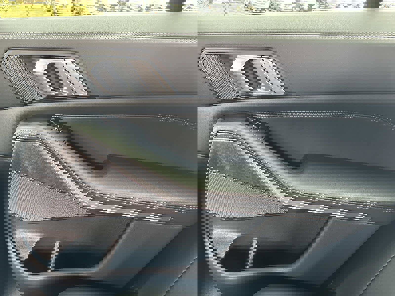 Used 2025 BMW X5 xDrive50e image 15