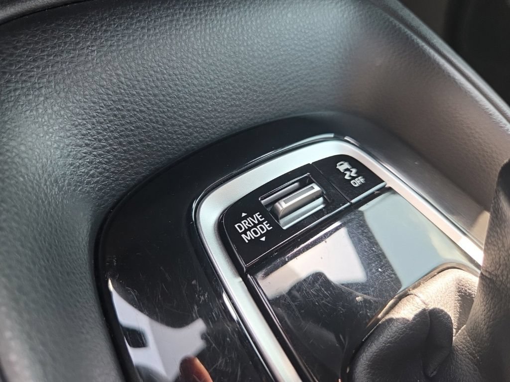 Used 2025 Toyota Corolla XSE FWD image 35