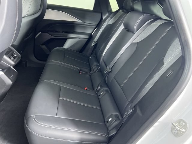 Certified 2024 Cadillac Lyriq Tech RWD image 26