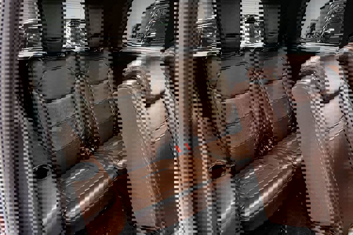 Used 2014 Mercedes-Benz GL 450 4MATIC image 31