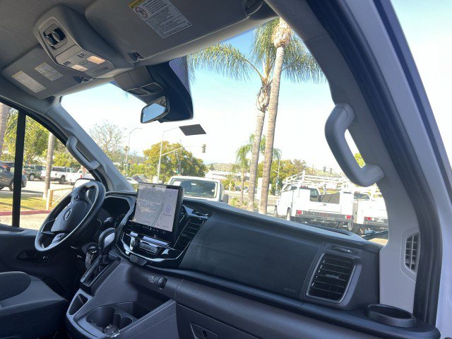 Used 2023 Ford Transit 350 XLT image 28