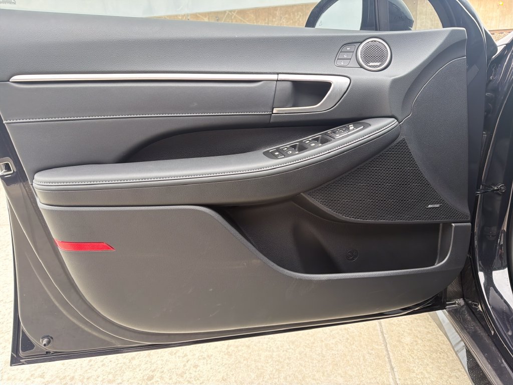 New 2026 Hyundai Sonata Limited FWD image 16