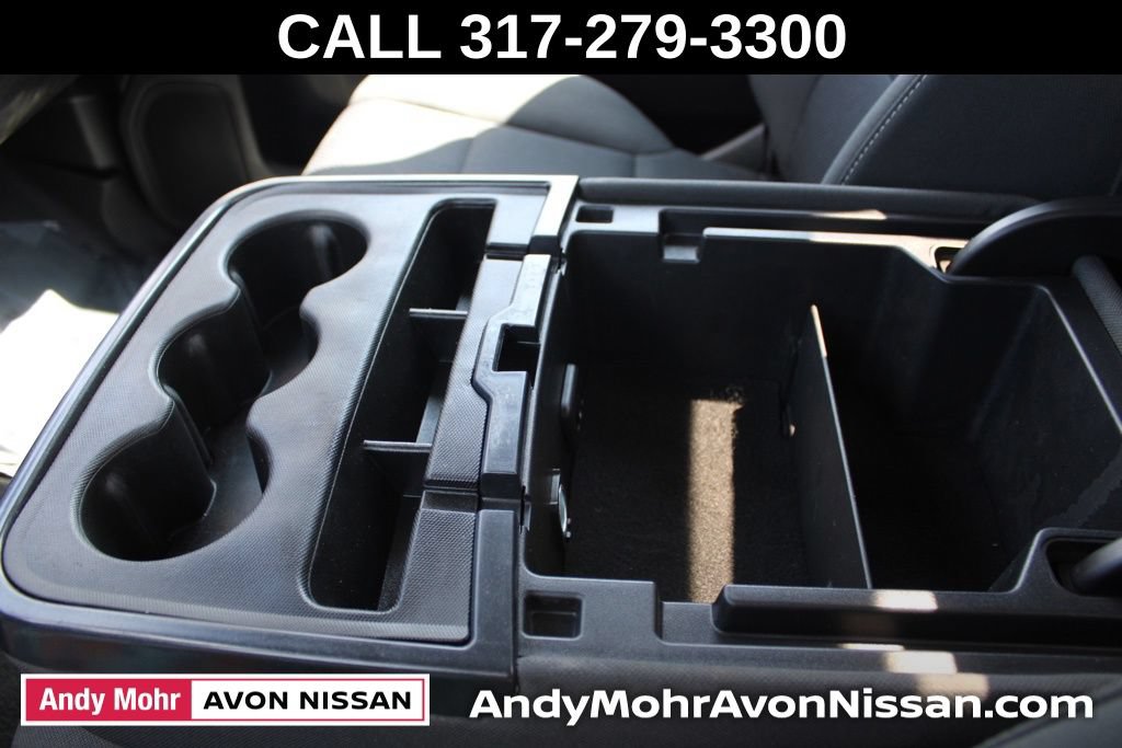 Used 2018 Chevrolet Silverado 1500 LT w/ LT Convenience Package AWD/4WD image 31