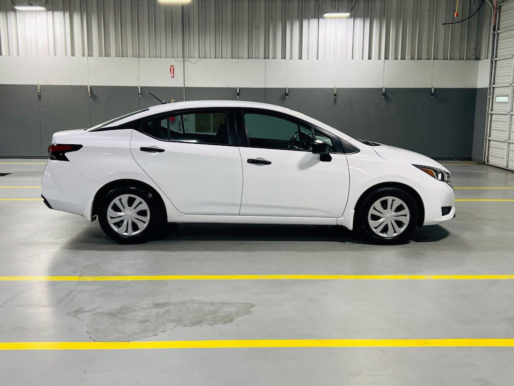 Used 2024 Nissan Versa S w/ Trunk Package FWD image 18