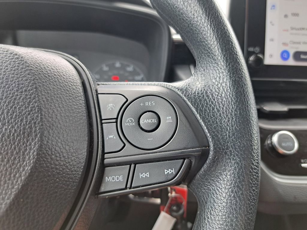 Used 2024 Toyota Corolla LE image 13