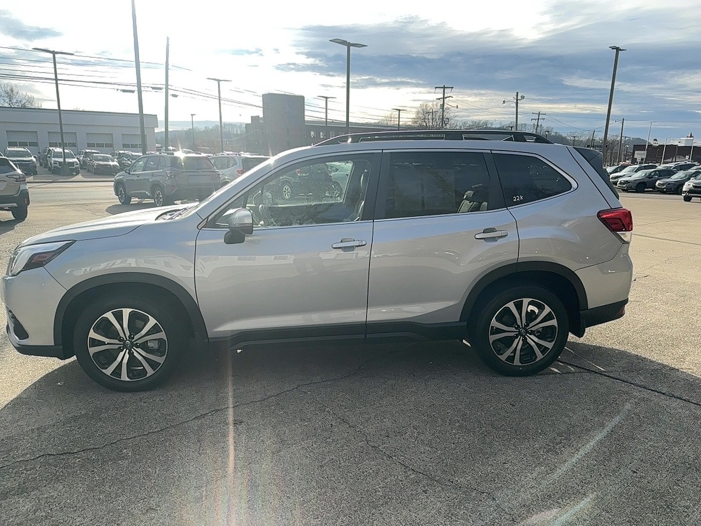 Used 2024 Subaru Forester Limited AWD/4WD image 8