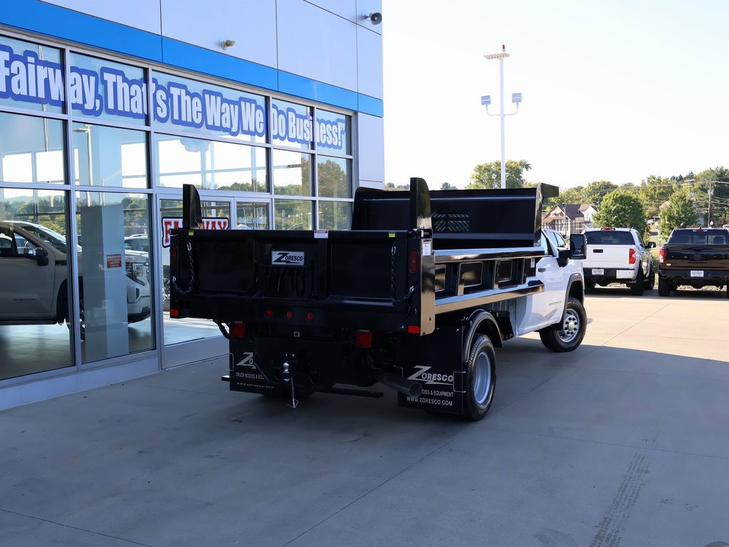 New 2025 GMC Sierra 3500 Pro w/ Convenience Package image 32