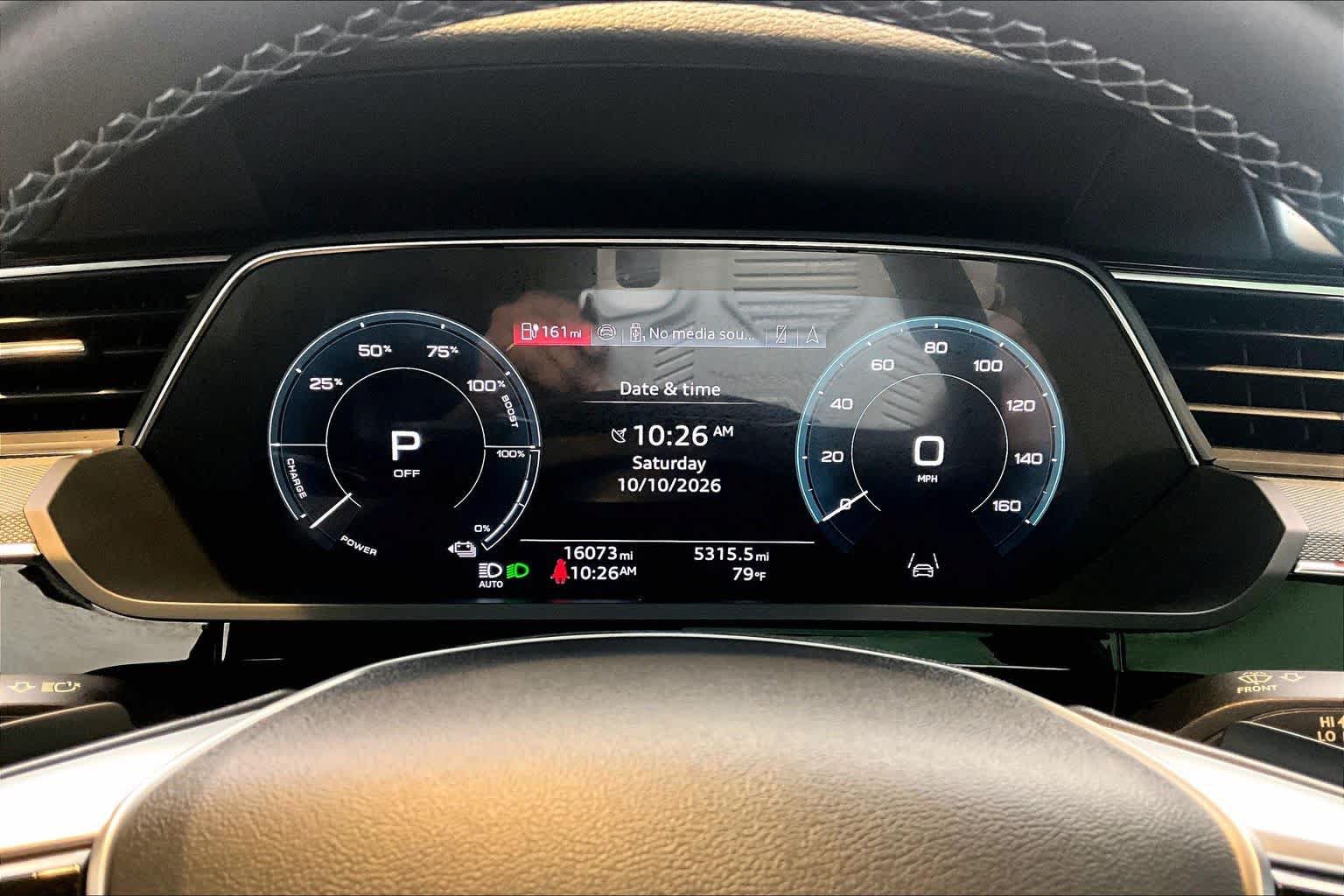 Used 2024 Audi Q8 e-tron Prestige AWD/4WD image 24