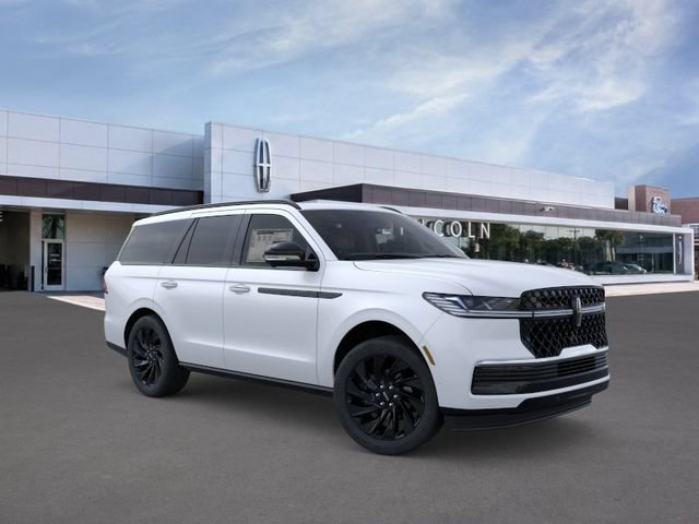 New 2026 Lincoln Navigator Reserve w/ Jet Appearance Package AWD/4WD image 7