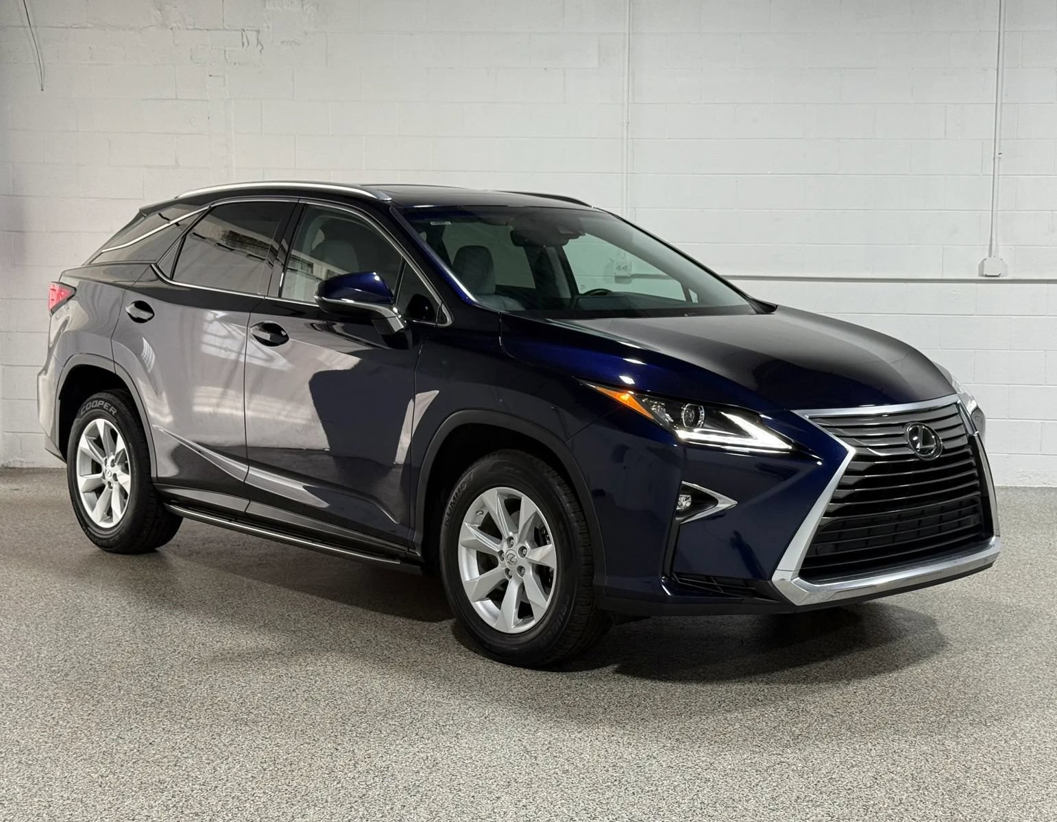 Used 2017 Lexus RX 350 AWD w/ Premium Package image 4
