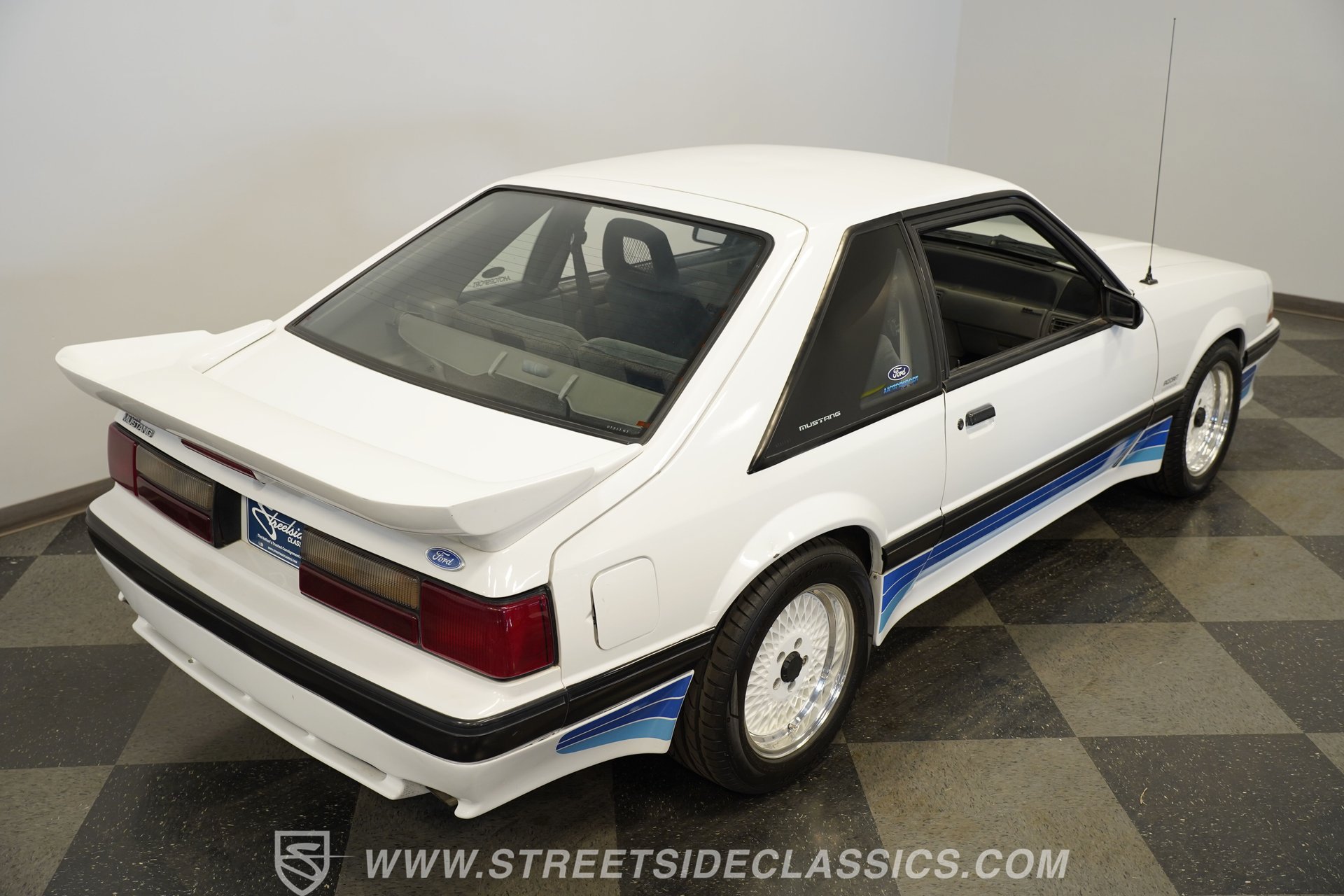 Used 1987 Ford Mustang LX RWD image 30