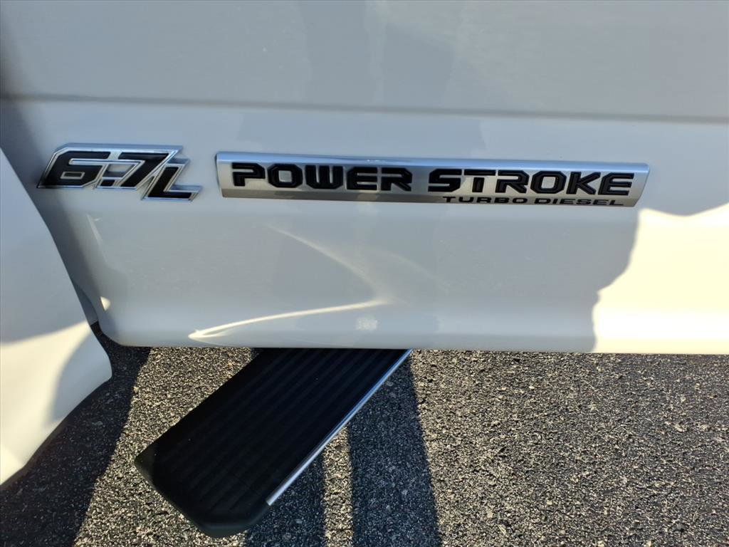 Used 2017 Ford F250 Platinum w/ Platinum Ultimate Package image 7