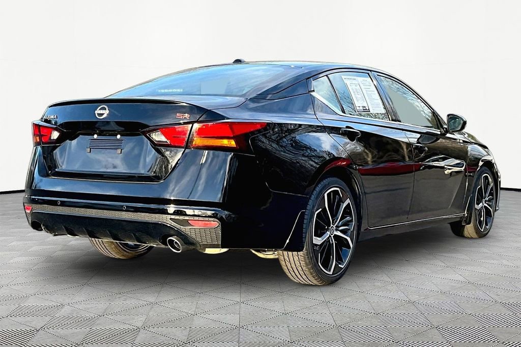 Used 2024 Nissan Altima 2.5 SR image 6