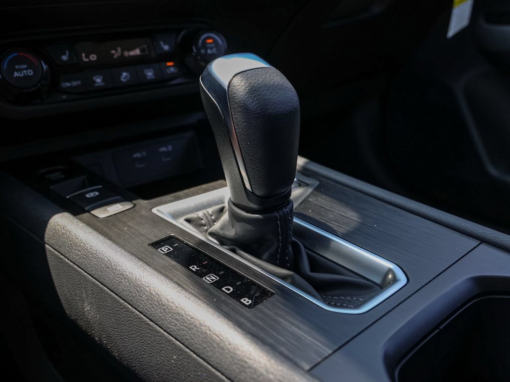 New 2026 Nissan Kicks SV w/ SV Premium Package FWD image 31