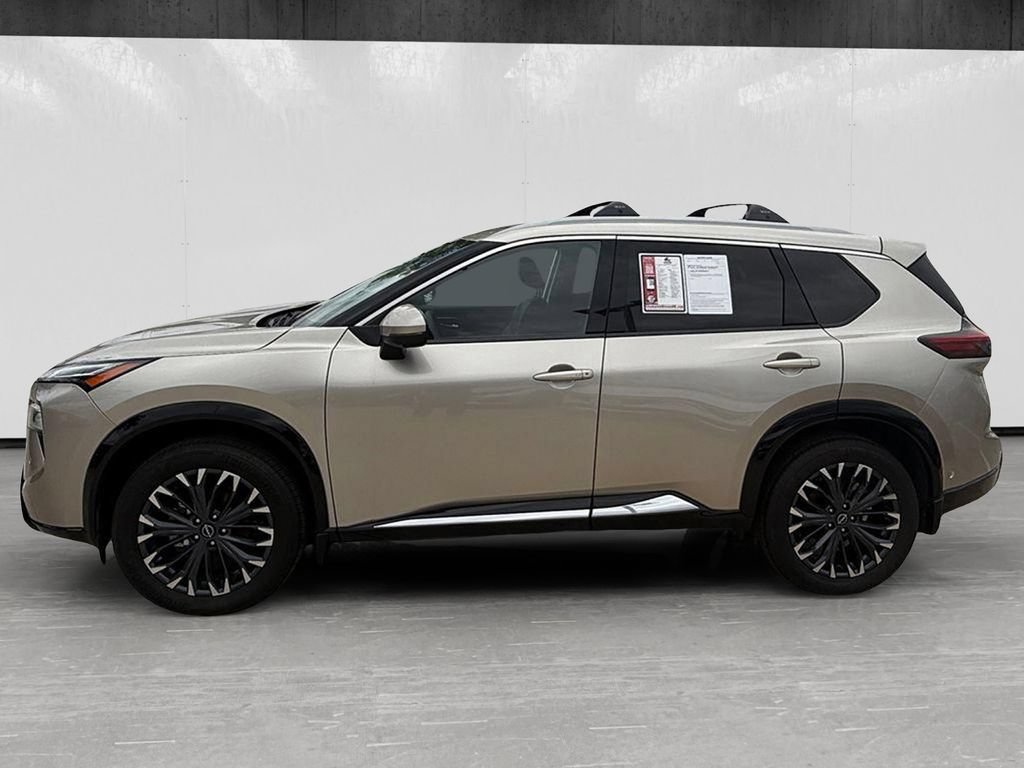 Used 2026 Nissan Rogue Platinum w/ Platinum Premium Package AWD/4WD image 2