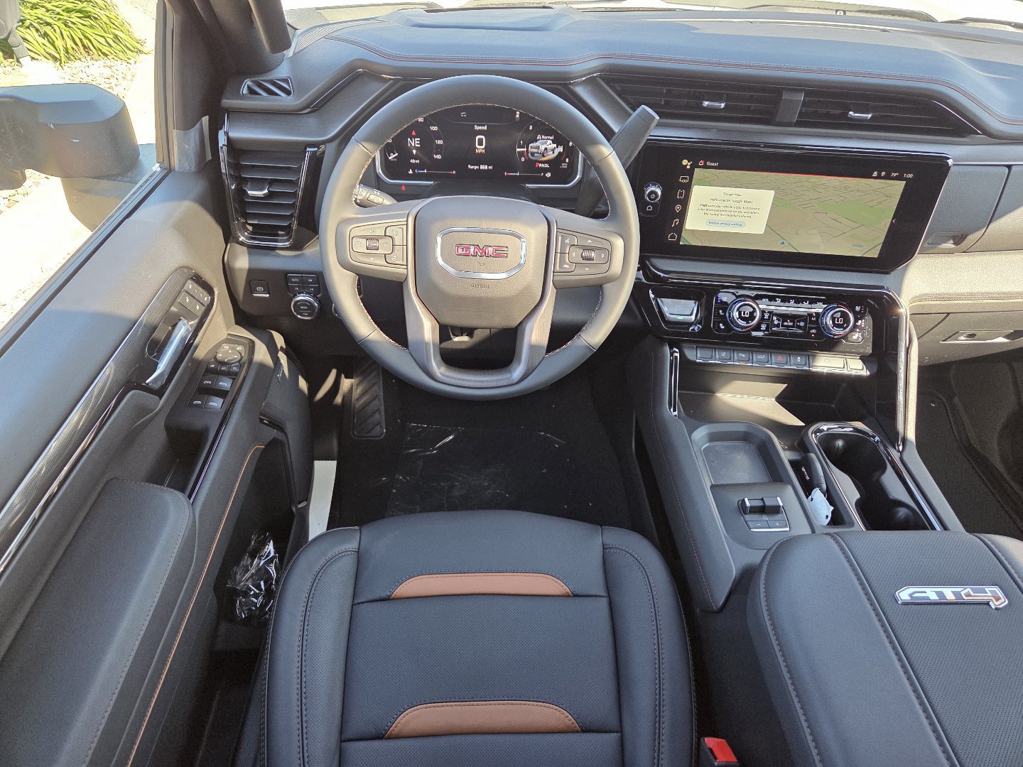 New 2026 GMC Sierra 2500 AT4 w/ AT4 Premium Plus Package AWD/4WD image 4