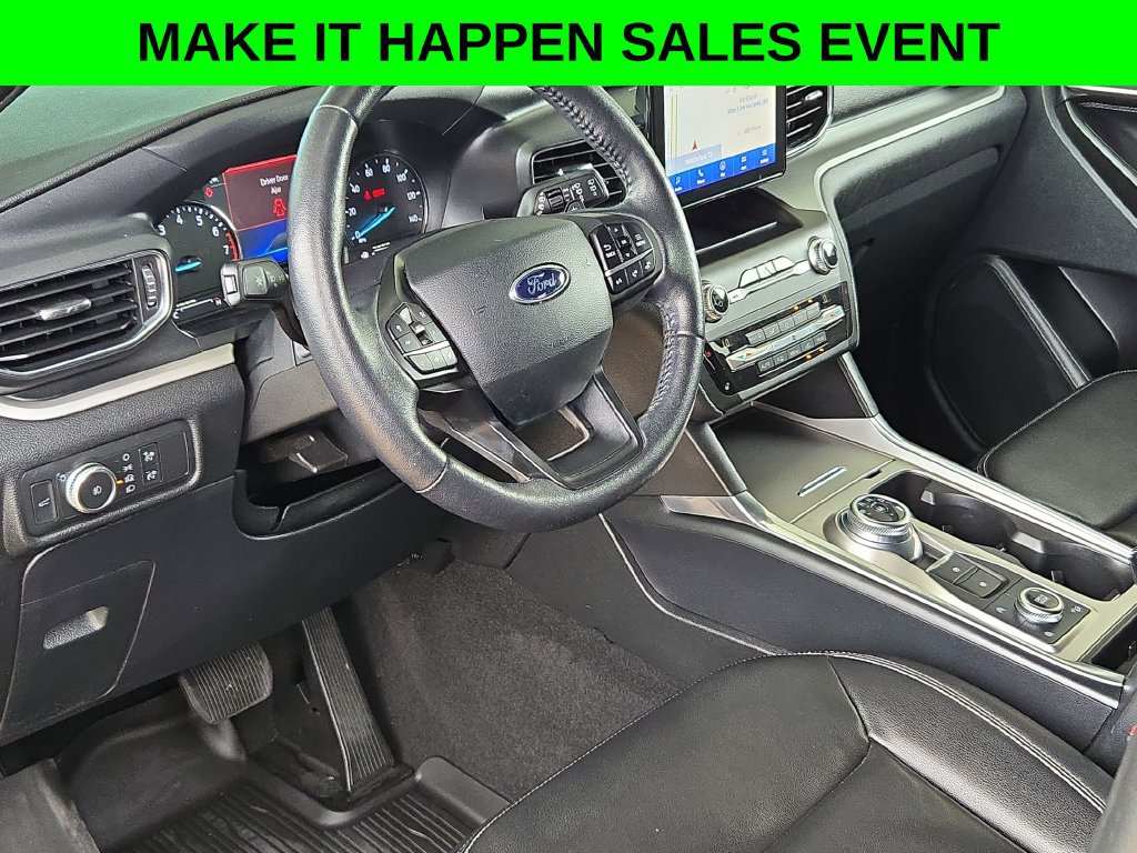 Used 2020 Ford Explorer XLT w/ Equipment Group 202A AWD/4WD image 10