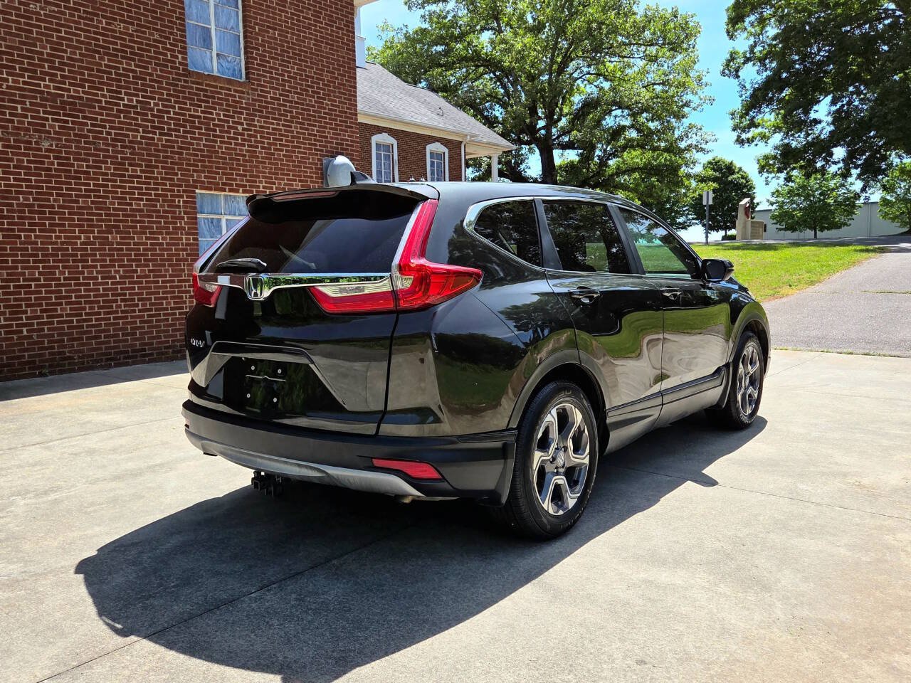 Used 2018 Honda CR-V EX image 5