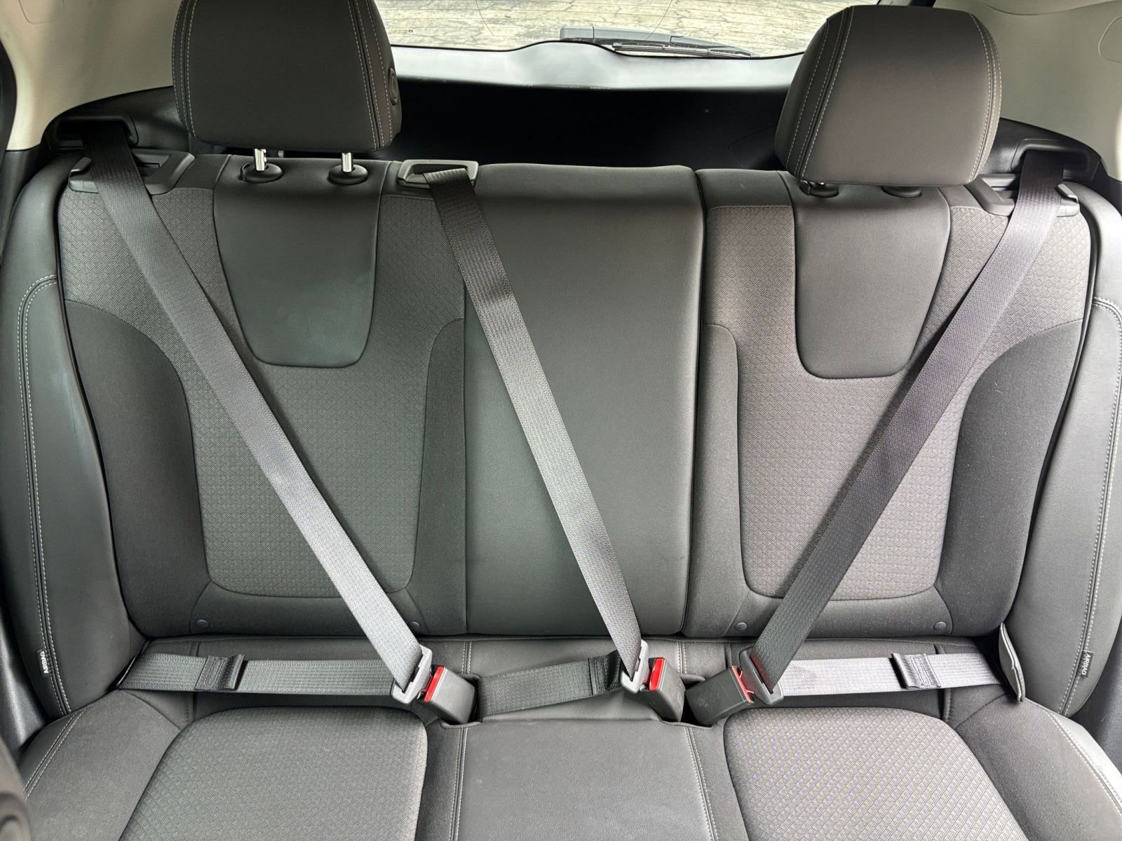 Used 2025 Buick Encore GX Preferred FWD image 33