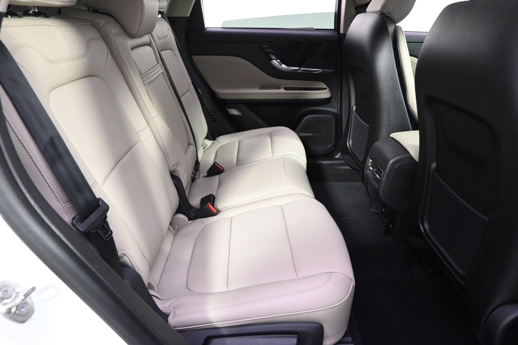 New 2026 Lincoln Corsair Reserve image 18