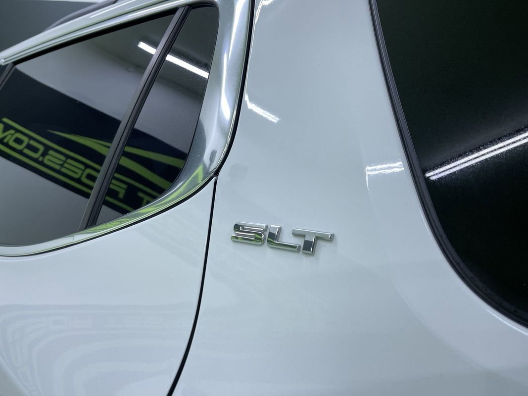 Used 2019 GMC Acadia SLT image 14
