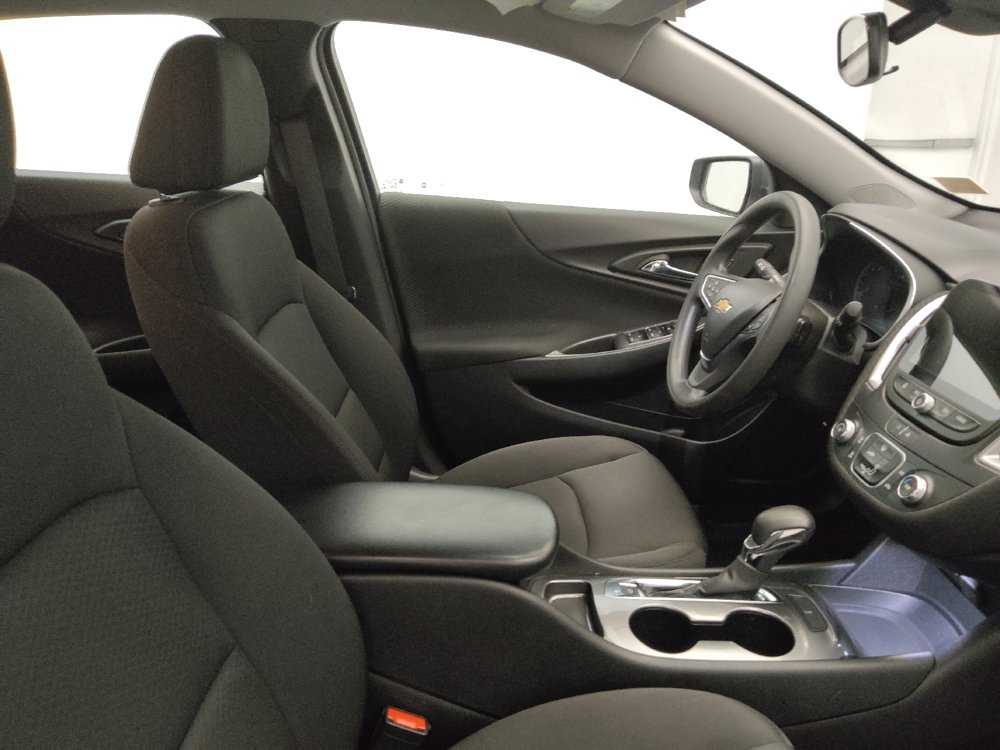 Used 2024 Chevrolet Malibu LS FWD image 21