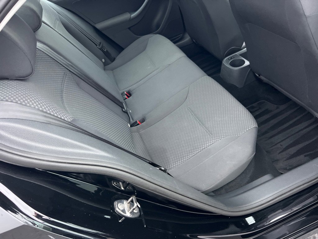 Used 2011 Volkswagen Jetta Sedan image 15