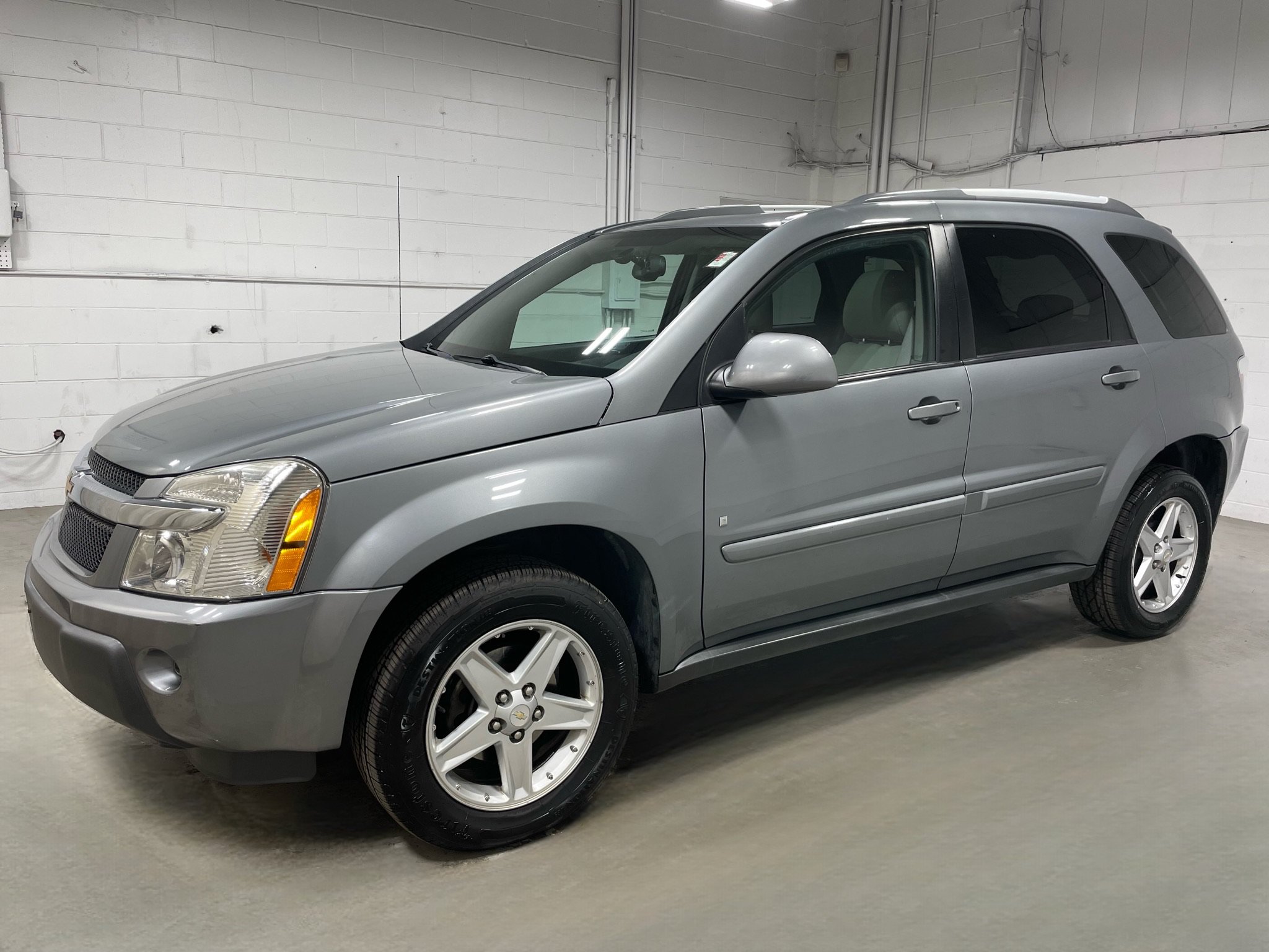 Used 2006 Chevrolet Equinox LT w/ LT Preferred Equipment Group