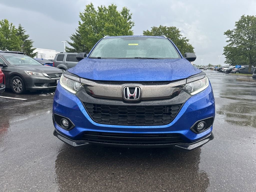 Used 2021 Honda HR-V Sport image 2